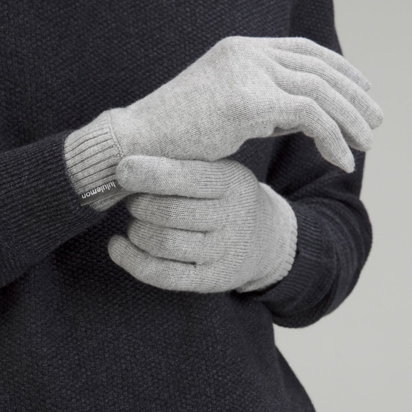 Lululemon Men’s Cold Pursuit Merino Wool Tech Gloves Grey Large XL NWT - Picture 3 of 6